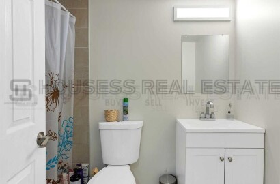3 Bedroom Freehold Townhome - Downtown Brampton
