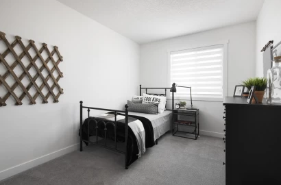 Duplex LH - Cornerbrook, NE Calgary Duplex LH - Cornerbrook, NE Calgary