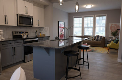 Freehold Townhome - Chestermere