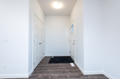 Townhome with unfinished Basement - Redstone, NE Calgary